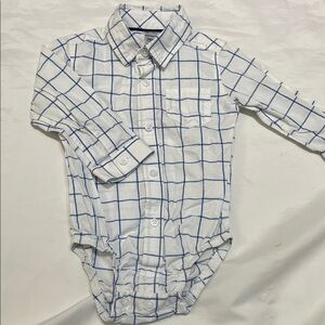 “Bundle 10/$13” Carter's 18m boy White and Blue Grid Button Down dress Shirt